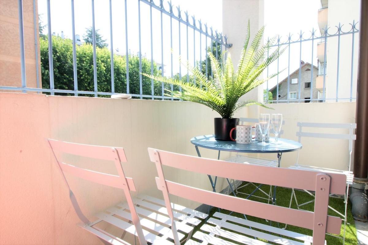 Brooklyn Proche De La Gare Apartment Annecy Luaran gambar